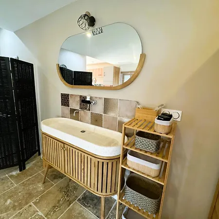 Le Dix - Classic Room - Vallabrix Proche Uzes Exterior photo
