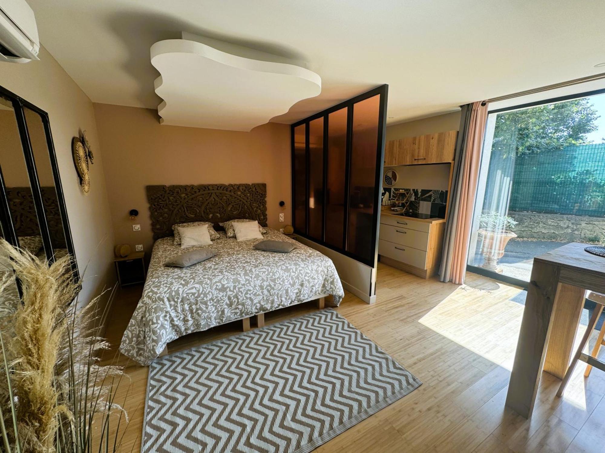 Le Dix - Classic - Proche Uzes Appartement *